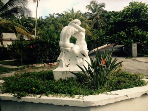 Orange Hill Bahamas Accommodation