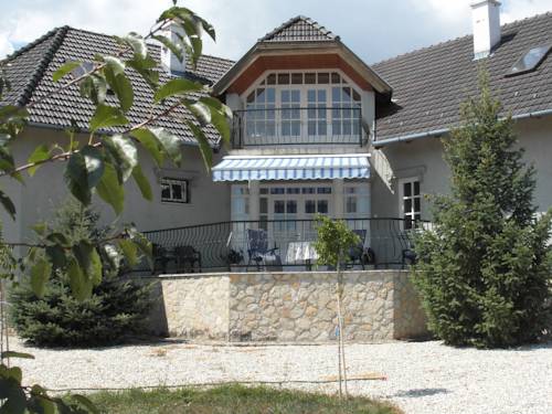 Alsóörs Hungary Accommodation