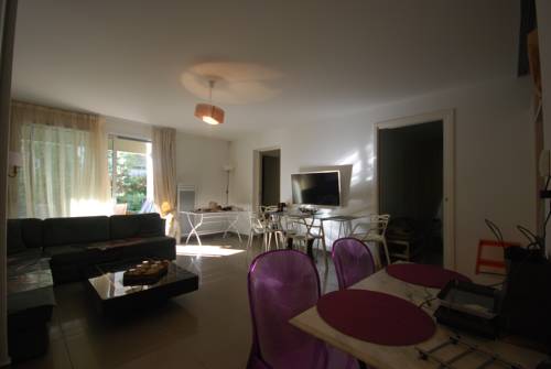 Cannes France code promo hébergement booking.com