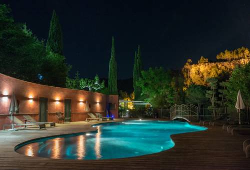 Callas France code promo hébergement booking.com